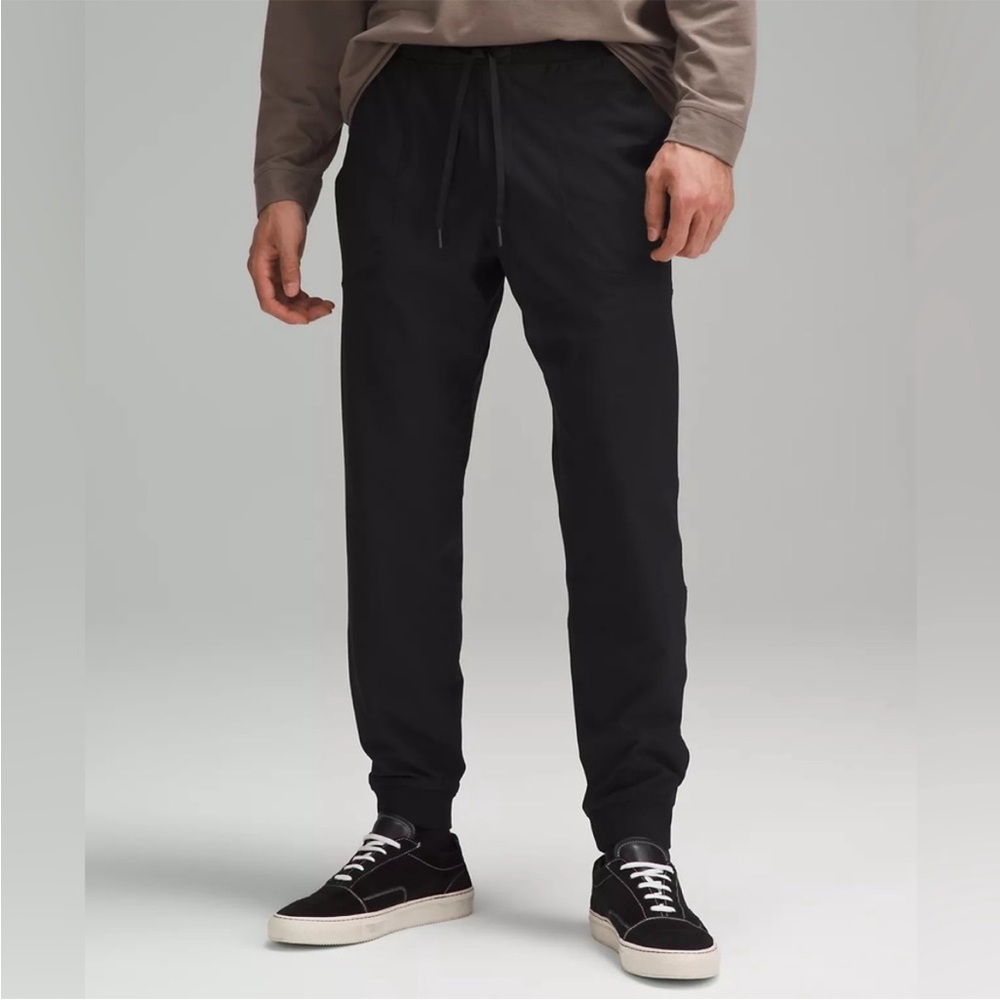 Lululemon Athletica Black Sweatpants Joggers
